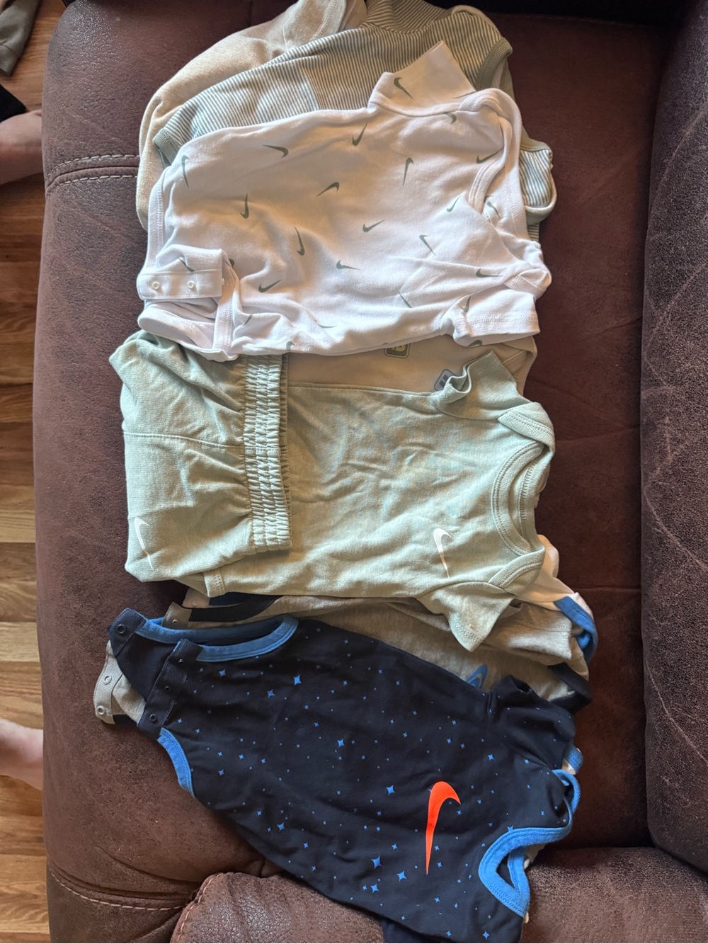 Nike Baby Bodysuit Bundle with 10 onesies sizes 6-12months